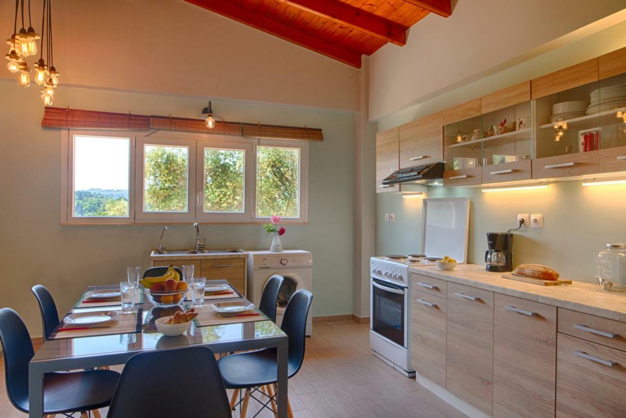 Modern Eco Friendly Villa Close To Town Pelekas Exterior photo